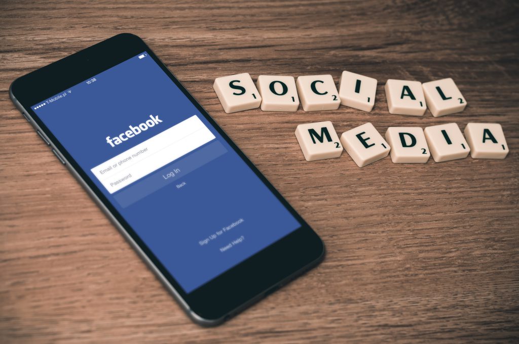 10 Ways To Increase Interaction on Facebook