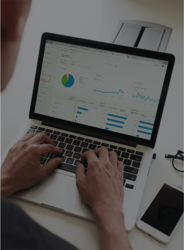 data<br><span class="stoke-header">analytics</span>